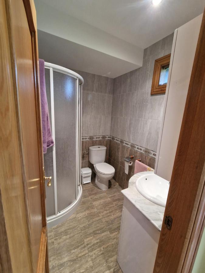 Hostal Lizuniaga Bera  Extérieur photo