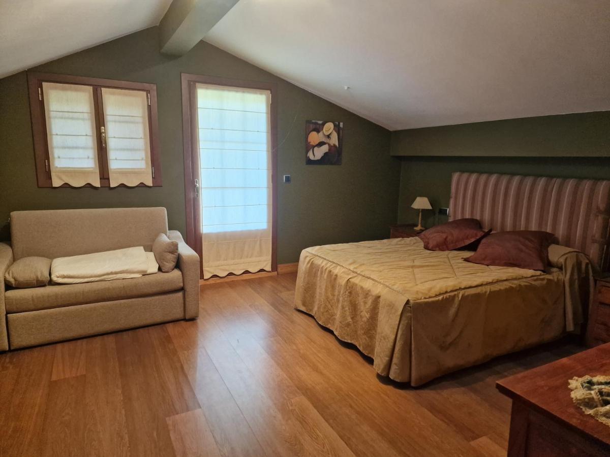 Hostal Lizuniaga Bera  Extérieur photo